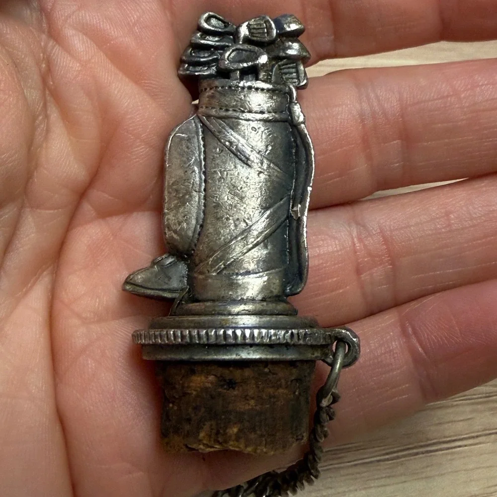 Vintage Golf Bag Bottle Stopper Silver Tone Metal Barware with Chain Cork Base